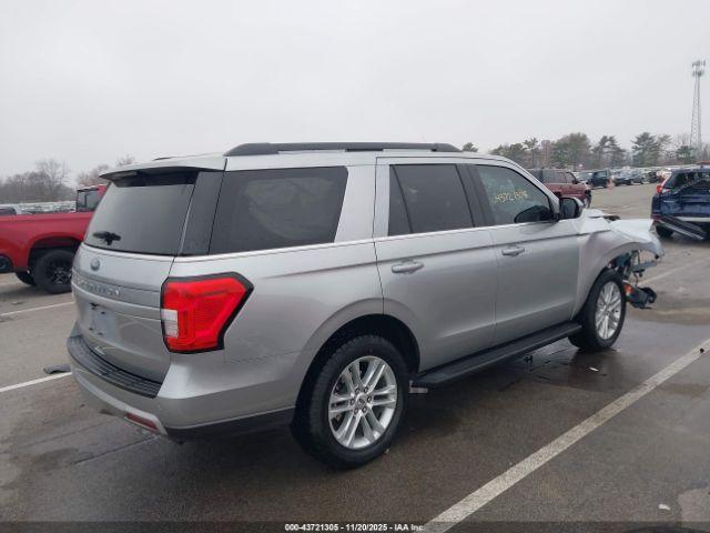 Ford Expedition Xlt Image 7