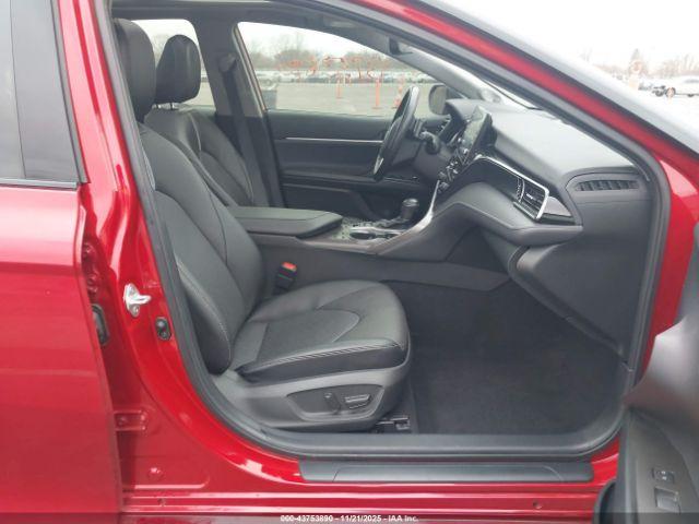 Toyota Camry Xse V6 Image 8