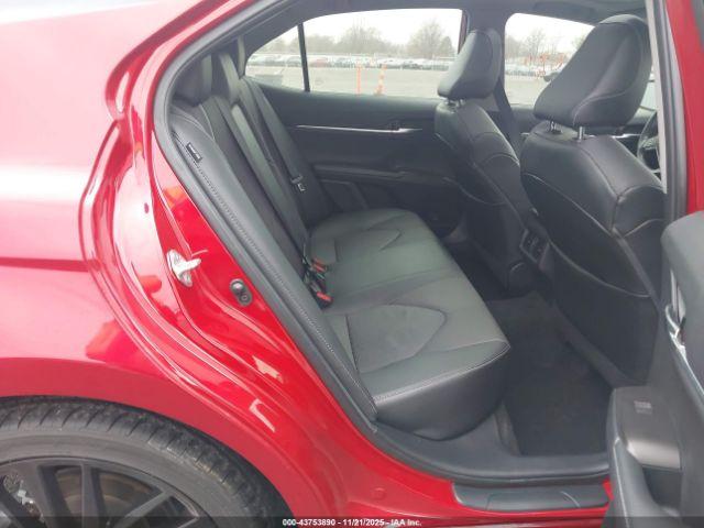 Toyota Camry Xse V6 Image 14