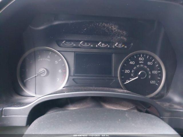 Ford F-150 Xlt Image 9