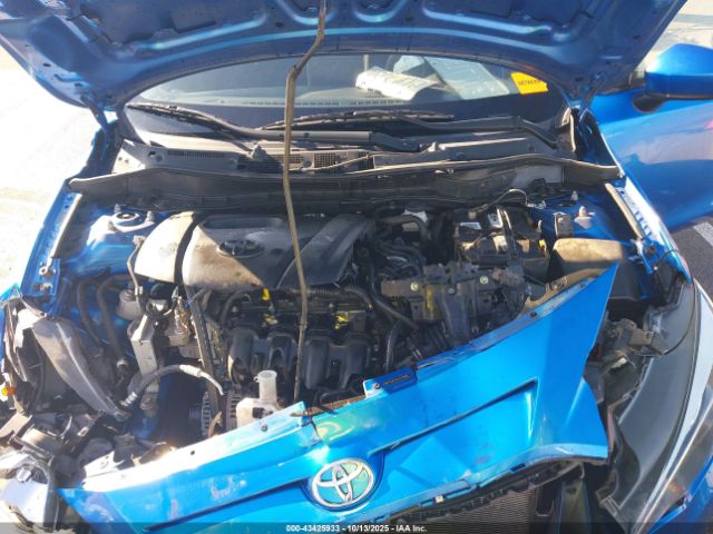 Toyota Yaris Image 8