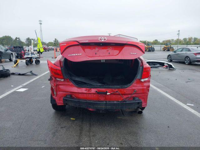 Toyota Corolla Xle Image 14