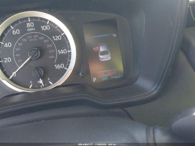 Toyota Corolla Le Image 16