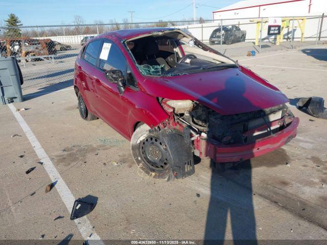  Salvage Ford Fiesta