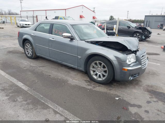 Chrysler 300c Image 1