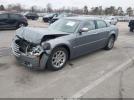 Chrysler 300c Image 9