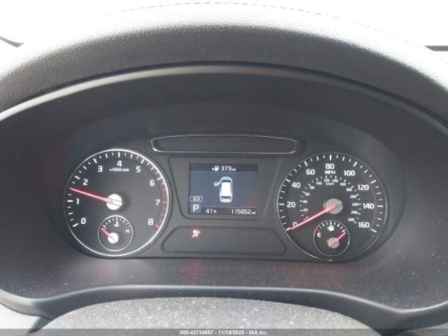 Kia Sorento 2.4l L Image 8