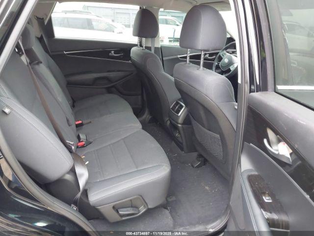 Kia Sorento 2.4l L Image 16