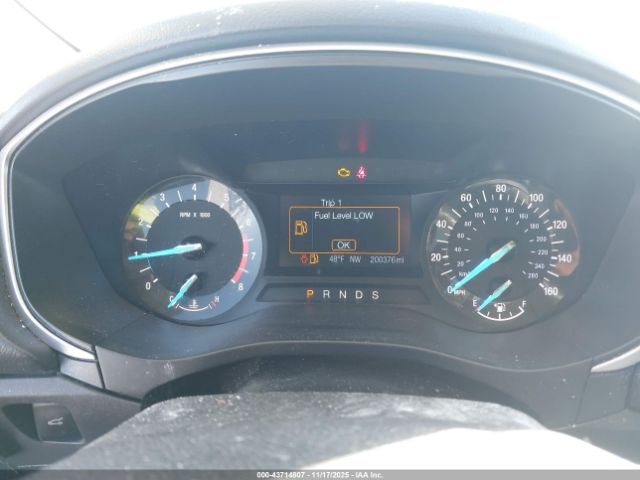 Ford Fusion Se Image 6