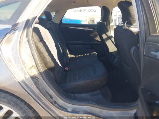 Ford Fusion Se Image 11