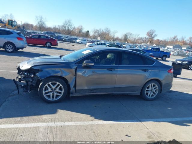 Ford Fusion Se Image 12