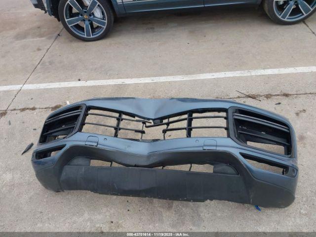 Toyota RAV4 Le Image 10