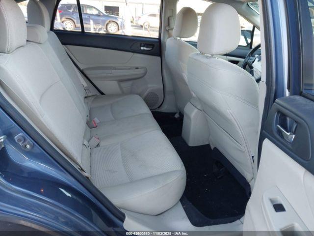 Subaru Crosstrek 2.0i Premium Image 8