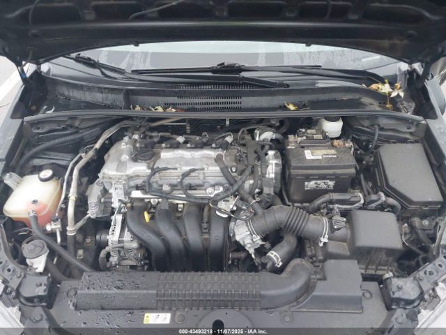 Toyota Corolla Le Image 11