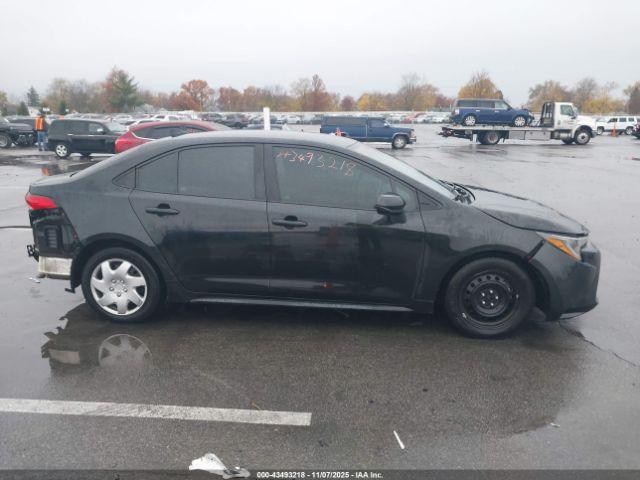 Toyota Corolla Le Image 15