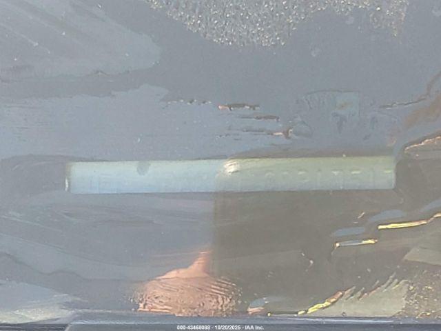 Subaru Crosstrek 2.0i Limited Image 12