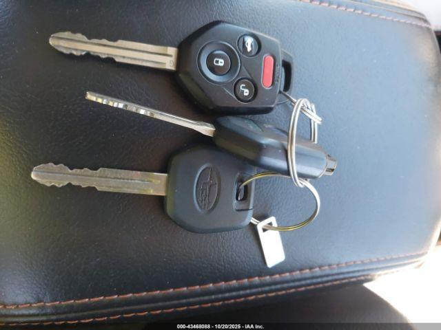 Subaru Crosstrek 2.0i Limited Image 15