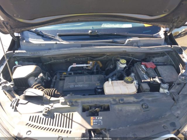 Buick Encore Sport Touring Image 7