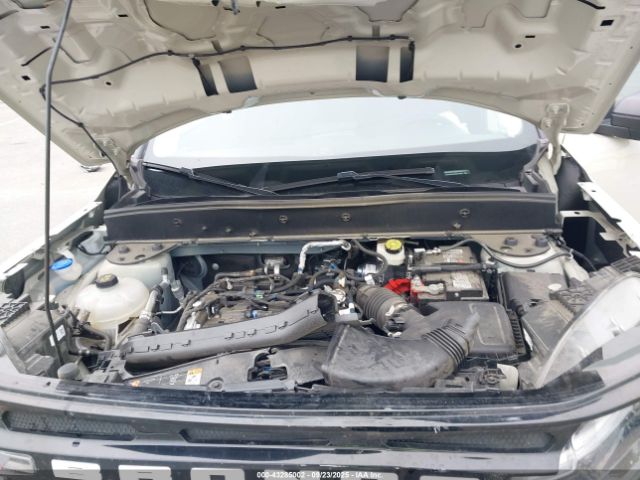 Ford Bronco Outer Banks Image 8