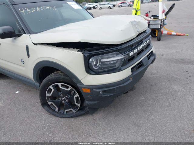 Ford Bronco Outer Banks Image 14