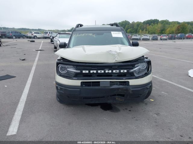 Ford Bronco Outer Banks Image 4