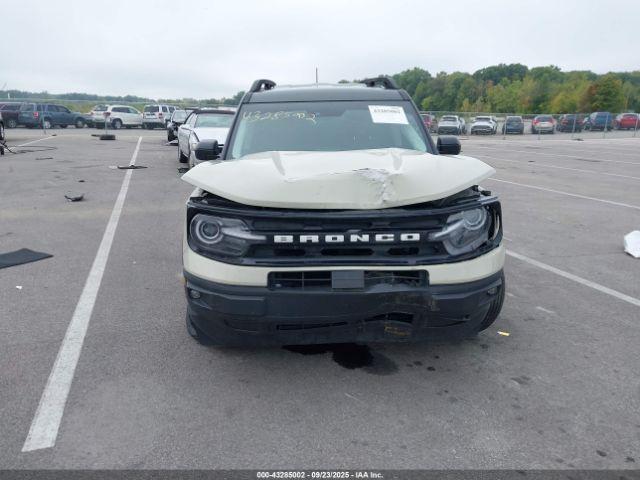 Ford Bronco Outer Banks Image 4