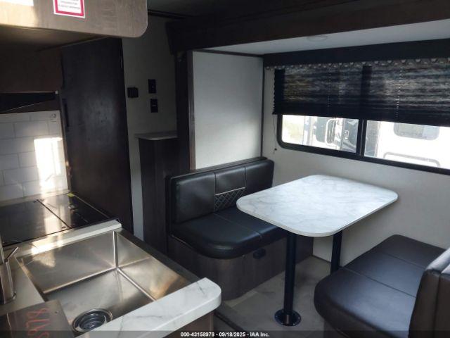 Coleman 1855rb Image 2