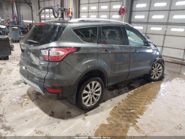Ford Escape Titanium Image 18