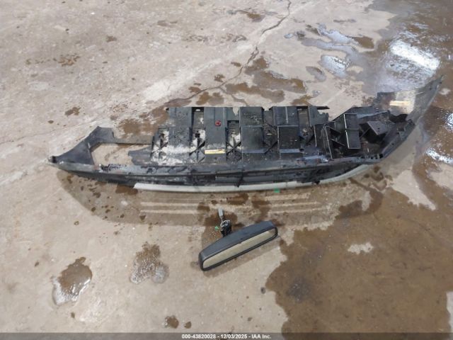 Ford Escape Titanium Image 16