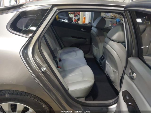 Kia Optima Ex Image 16