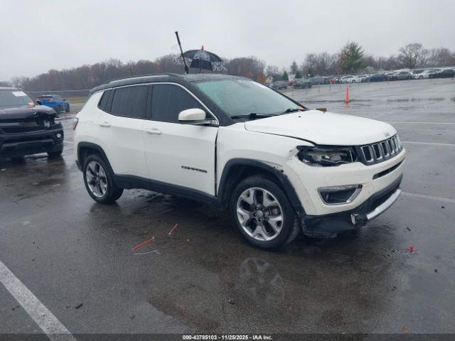  Salvage Jeep Compass