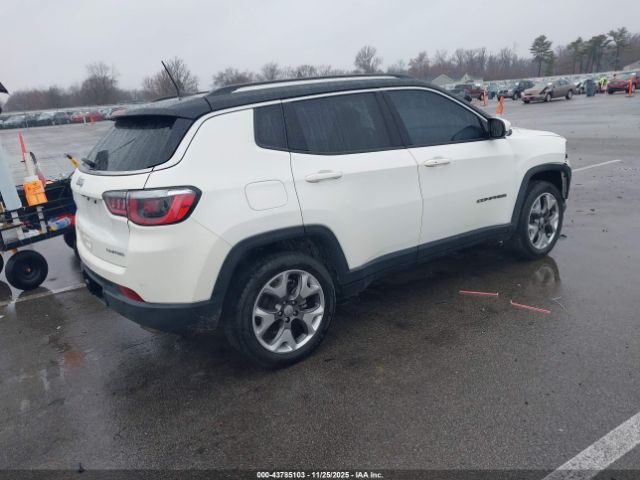 Jeep Compass Limited 4x4 Image 16