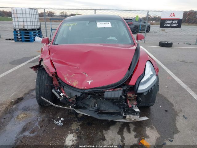 Tesla Model 3 Long Range Dual Motor All-wheel Drive Image 9