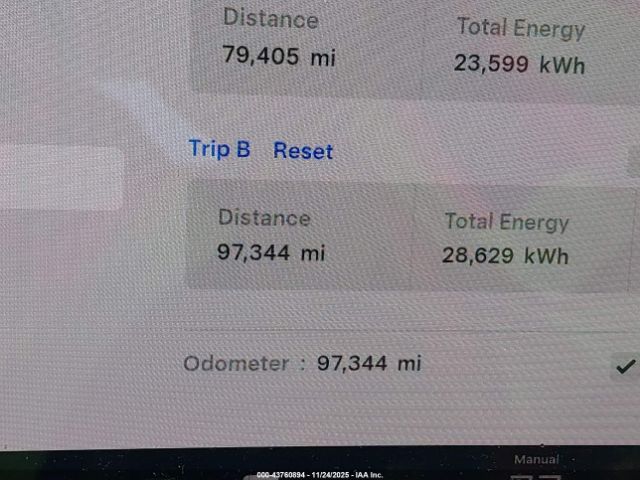 Tesla Model 3 Long Range Dual Motor All-wheel Drive Image 13