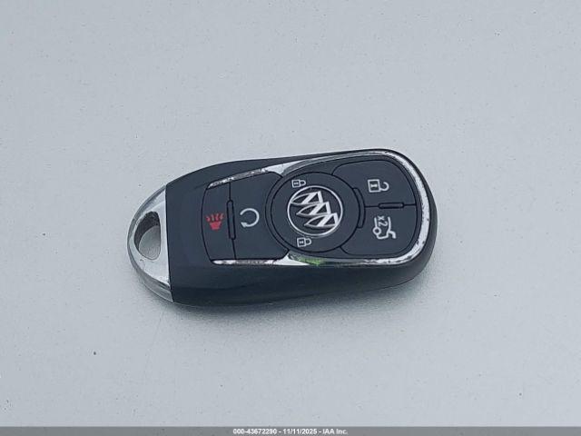 Buick LaCrosse Premium Image 11