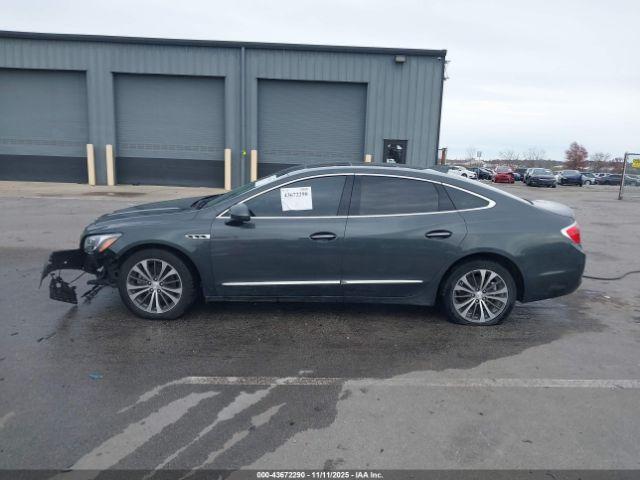 Buick LaCrosse Premium Image 8