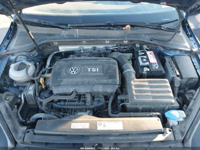 Volkswagen Golf Image 15