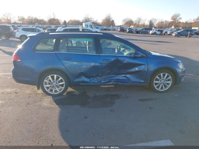 Volkswagen Golf Image 11