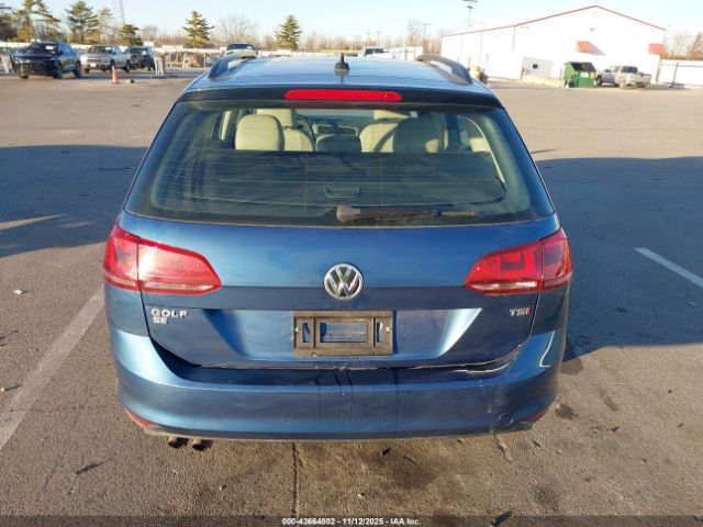 Volkswagen Golf Image 14