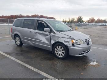  Salvage Chrysler Town & Country