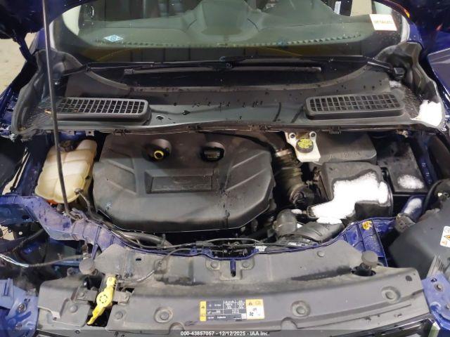 Ford Escape Titanium Image 3