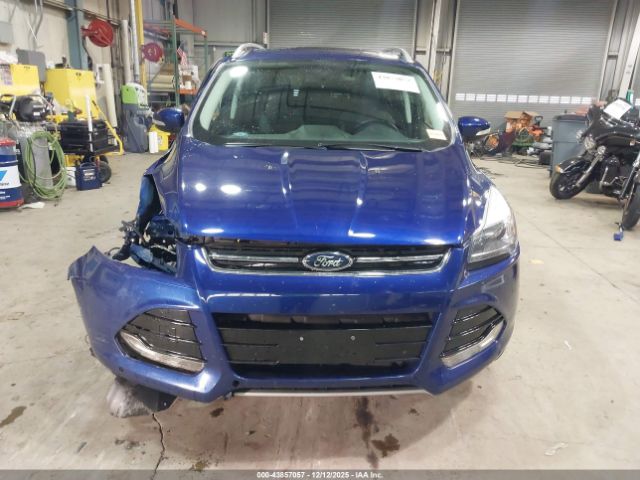 Ford Escape Titanium Image 5