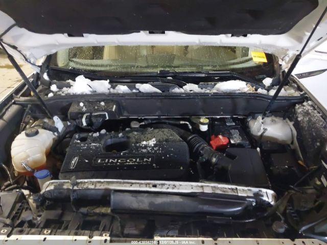 Lincoln Nautilus Select Image 6