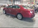 Lincoln MKS Image 14