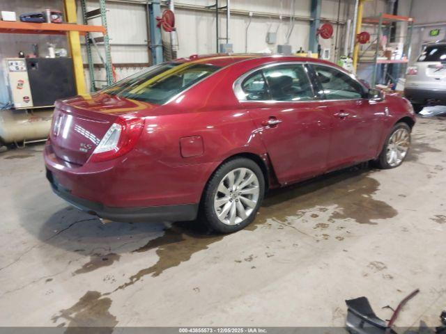 Lincoln MKS Image 2