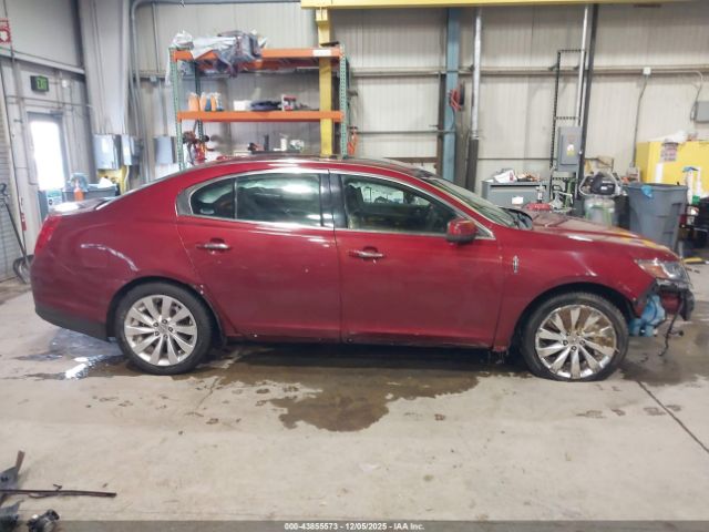 Lincoln MKS Image 6