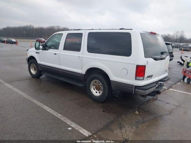 Ford Excursion Xlt Image 3