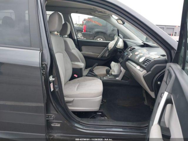 Subaru Forester 2.5i Premium Image 5
