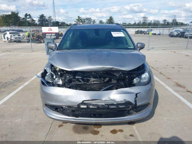 Chrysler Voyager Lxi Image 3