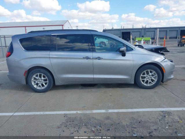 Chrysler Voyager Lxi Image 4